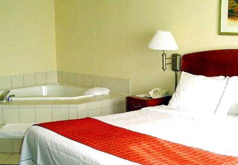 Hotel Courtyard By Marriott 3*